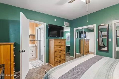 Bedroom - 6951 E 1st St, Tucson, AZ 85710 photo 3 of 8