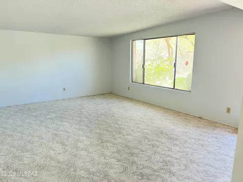 Living - 8531 E 5th St, Tucson, AZ 85710 photo 2 of 4