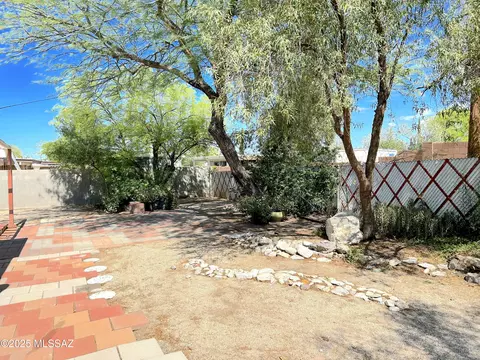 Exterior - 8531 E 5th St, Tucson, AZ 85710 photo 9 of 14
