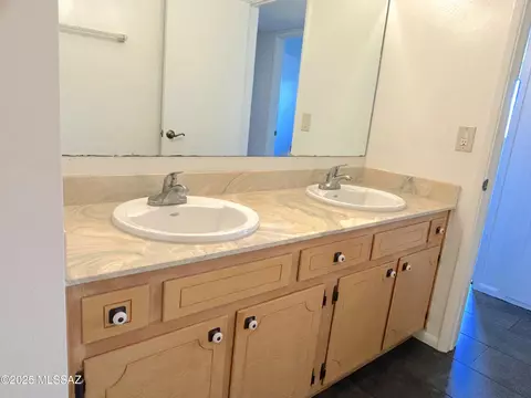 Bath - 8531 E 5th St, Tucson, AZ 85710 photo 1 of 6