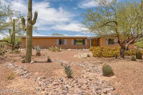 5125 N Siesta Dr, Tucson, AZ 85750