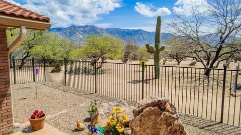 Exterior - 4720 E Wagon Train Rd, Tucson, AZ 85739 photo 11 of 18