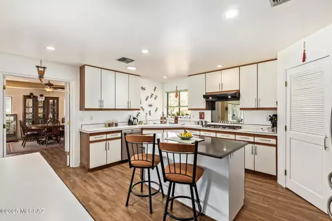 Kitchen - 4720 E Wagon Train Rd, Tucson, AZ 85739 photo 1 of 4