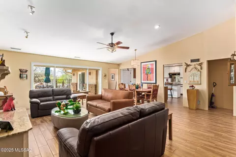 Living - 4720 E Wagon Train Rd, Tucson, AZ 85739 photo 2 of 3
