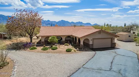 4720 E Wagon Train Rd, Tucson, AZ 85739