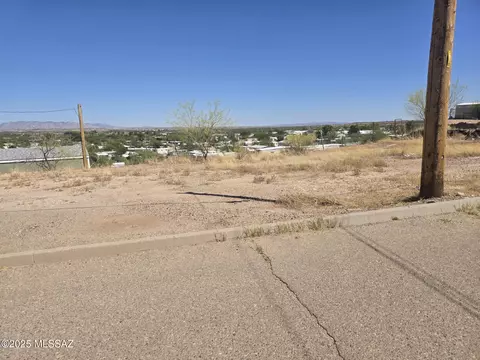 238 N Tawni Dr, Benson, AZ 85602