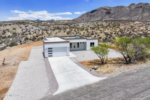 1660 Avenida Calamar, Rio Rico, AZ 85648