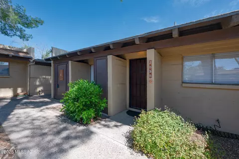 2858 N Beverly Ave, Tucson, AZ 85712