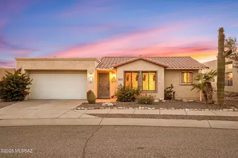 3735 W Hardydale Cir, Tucson, AZ 85742