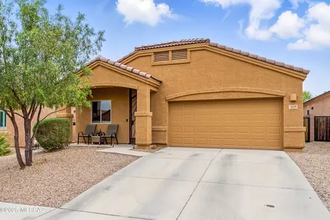 208 E Calle Trona, Green Valley, AZ 85614