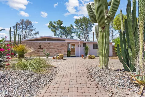 6751 E Hayne St, Tucson, AZ 85710