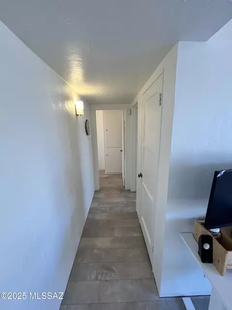 Entry Way - 2951 E 17th St, Tucson, AZ 85716 photo 1 of 1
