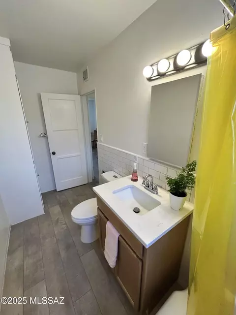 Bath - 2951 E 17th St, Tucson, AZ 85716 photo 2 of 3