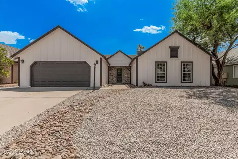 8640 N Newhill Ave, Tucson, AZ 85742
