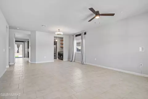 10095 N Ruby Range Trl, Marana, AZ 85653 photo 4