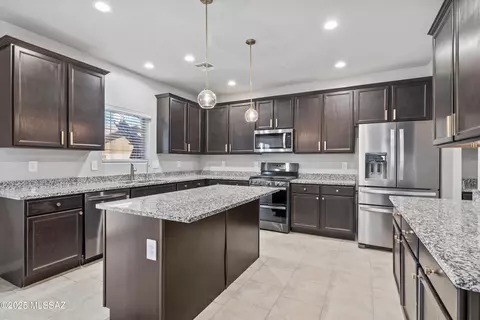 10095 N Ruby Range Trl, Marana, AZ 85653 photo 11