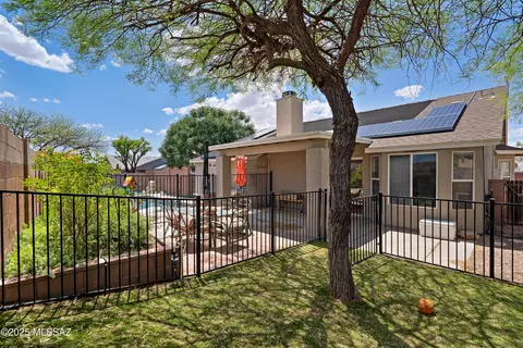 Exterior - 9510 E Danforth Pl, Tucson, AZ 85747 photo 4 of 7