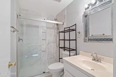 Bath - 9510 E Danforth Pl, Tucson, AZ 85747 photo 3 of 3