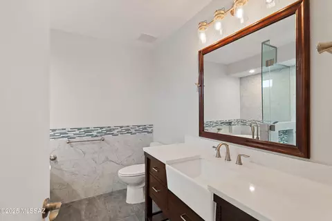 Bath - 9510 E Danforth Pl, Tucson, AZ 85747 photo 1 of 3