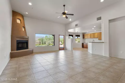 Living - 14243 E Whisper Trl, Vail, AZ 85641 photo 2 of 8