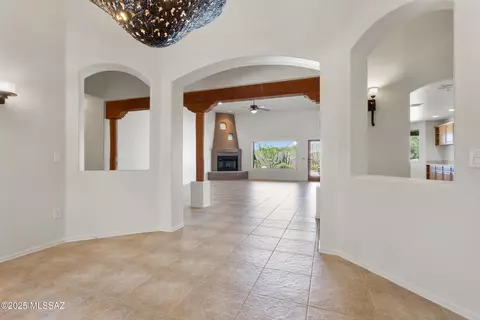 Entry Way - 14243 E Whisper Trl, Vail, AZ 85641 photo 1 of 1