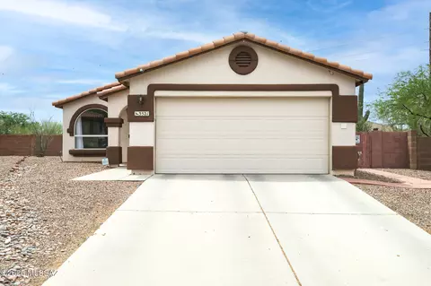 3521 W Camino De Talia, Tucson, AZ 85741