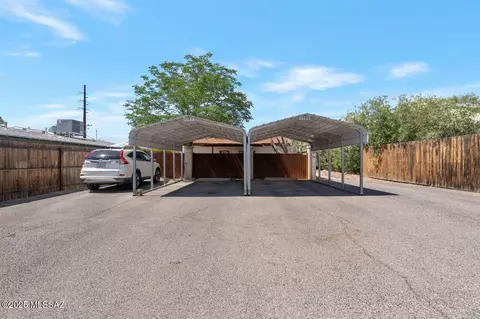 11071109 E Water St, Tucson, AZ 85719