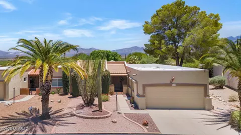 940 N Camino De Luz, Green Valley, AZ 85614