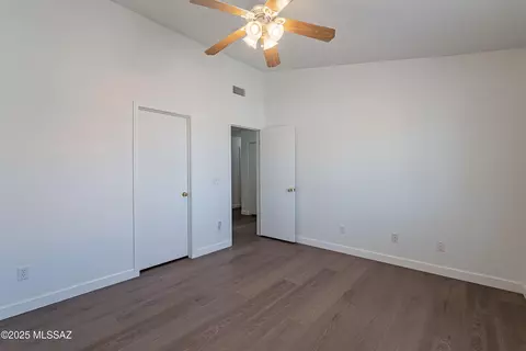 Bedroom - 9276 E Amethyst Quartz Dr, Tucson, AZ 85747 photo 5 of 8