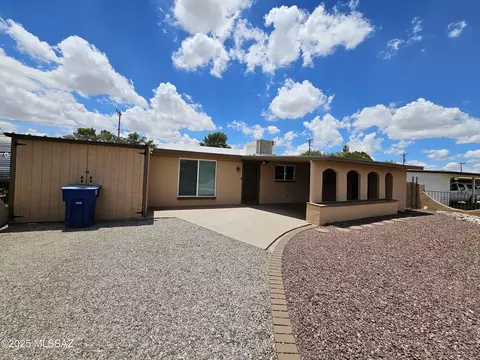 4642 E 26th St, Tucson, AZ 85711