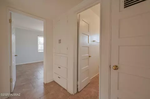 1118 E Hampton St, Tucson, AZ 85719 photo 16