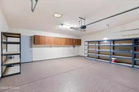3061 N Willow Creek Dr, Tucson, AZ 85712 photo 32