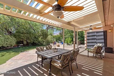 3061 N Willow Creek Dr, Tucson, AZ 85712 photo 33