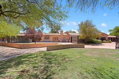 3061 N Willow Creek Dr, Tucson, AZ 85712 photo 48