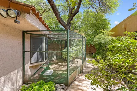 3061 N Willow Creek Dr, Tucson, AZ 85712 photo 40