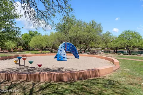 3061 N Willow Creek Dr, Tucson, AZ 85712 photo 47