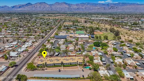 625 S Prudence Rd #201, Tucson, AZ 85710