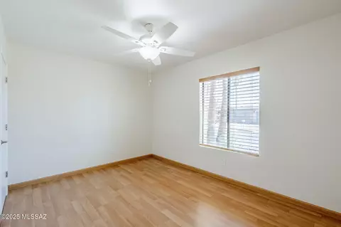 9415 E Simon Pl, Tucson, AZ 85710 photo 21