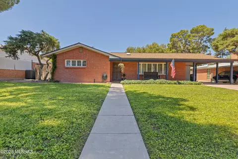 3357 N Christmas Ave, Tucson, AZ 85716