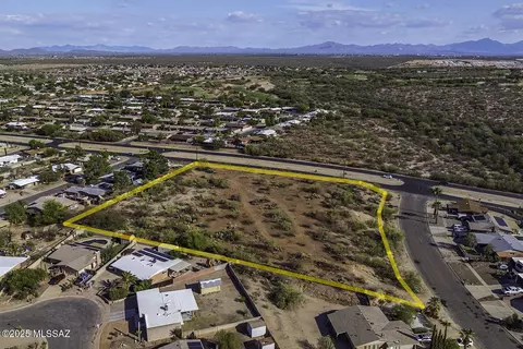 3727 S Sarnoff Dr, Tucson, AZ 85730