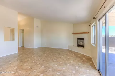 Living - 9620 E Paseo San Bernardo, Tucson, AZ 85747 photo 2 of 4