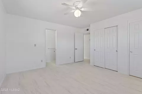 Bedroom - 402 E Jacinto St, Tucson, AZ 85705 photo 4 of 5
