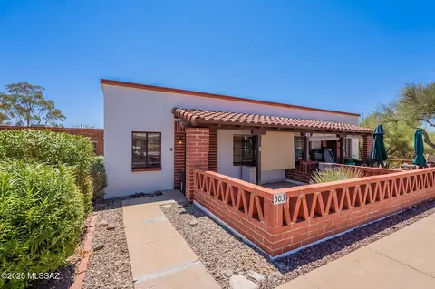 503 S Paseo Lobo #A, Green Valley, AZ 85614