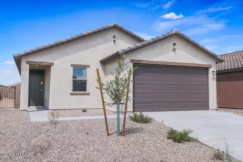 930 W Calle Alta Curva, Sahuarita, AZ 85629