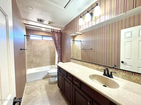 Bath - 7168 E Bloomtree Ln, Tucson, AZ 85756 photo 5 of 5