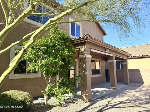 Exterior - 7168 E Bloomtree Ln, Tucson, AZ 85756 photo 7 of 8