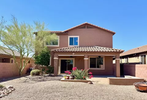 Exterior - 7168 E Bloomtree Ln, Tucson, AZ 85756 photo 5 of 8