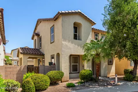 5749 E Bellow Ln, Tucson, AZ 85712