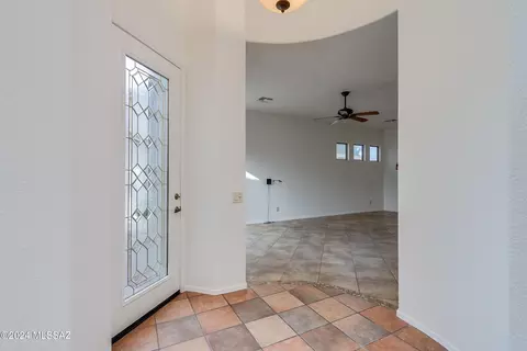 Entry Way - 63572 E Holiday Dr, Saddlebrooke, AZ 85739 photo 1 of 2