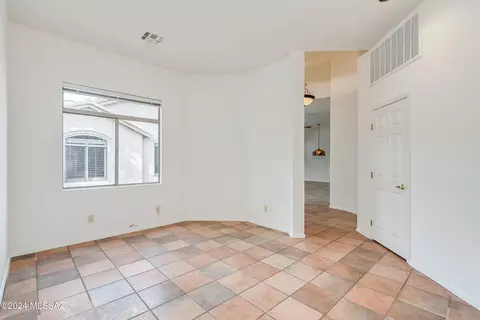 Other - 63572 E Holiday Dr, Saddlebrooke, AZ 85739 photo 5 of 11